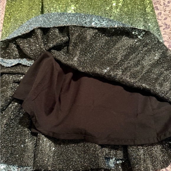 🦋Ivy City Perla Sequin Maxi Skirt Shine Ombré silver size medium NWT - Picture 9 of 10